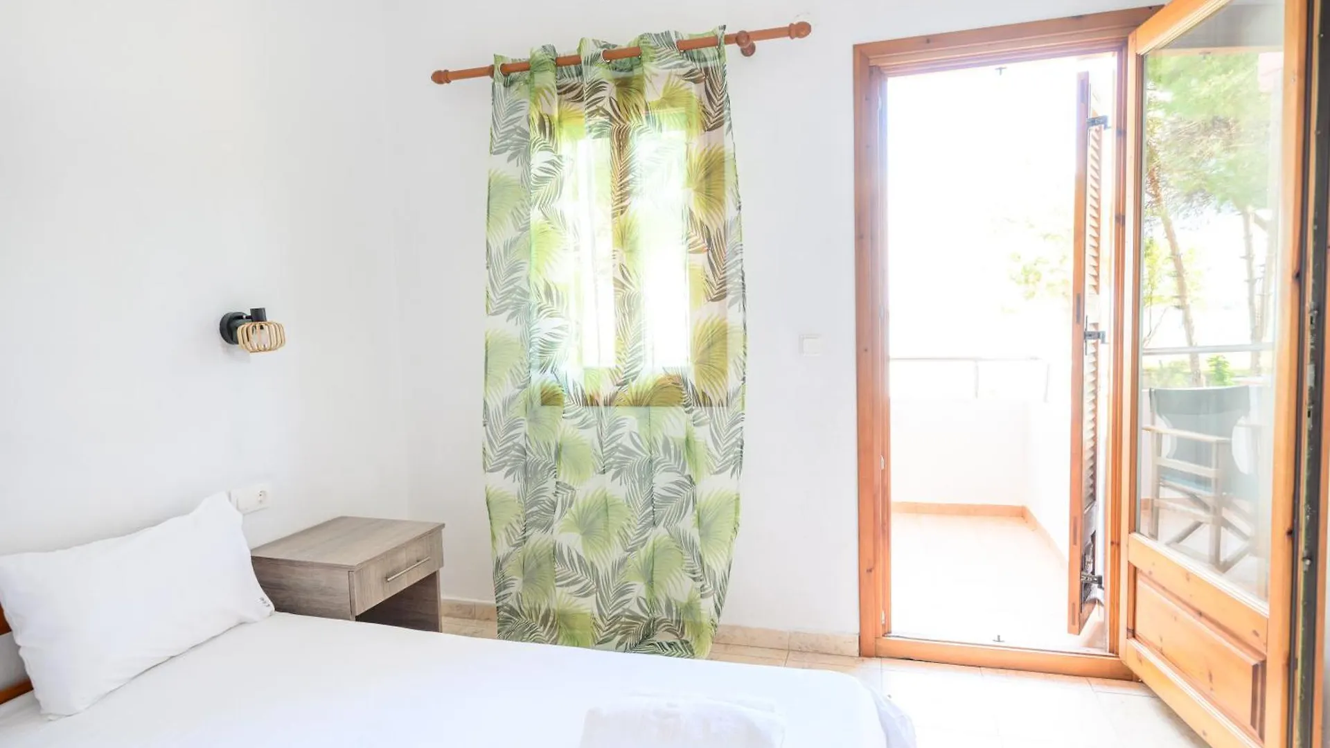 Studios Efi Beach Vourvourou Griechenland