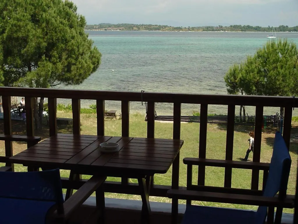 Studios Efi Beach Vourvourou
